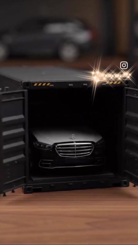 Jean Paul A. video walkaround of a 2019 Jeep Grand Cherokee